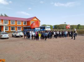 学慧网络教育120人坝上团建游