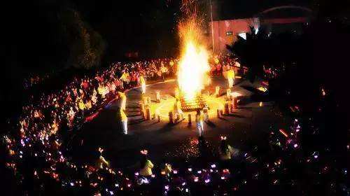 坝上烟火 坝上烟火