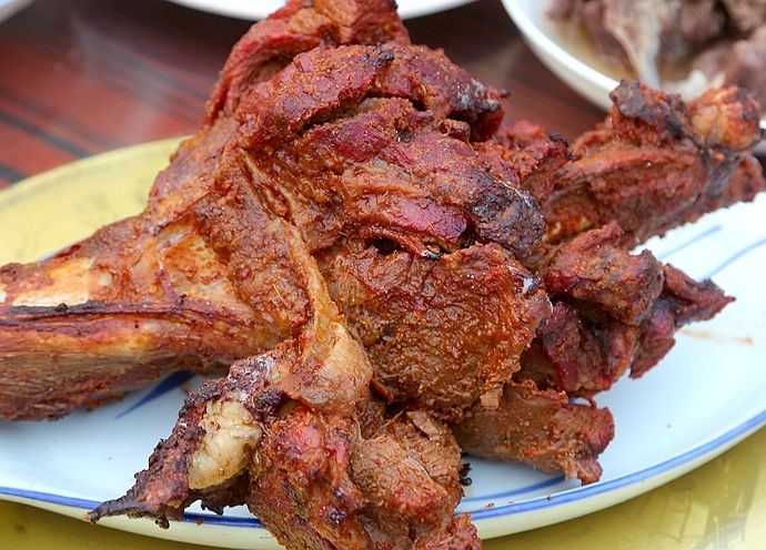 坝上草原烤羊腿 坝上草原烤羊腿